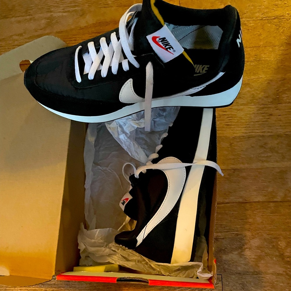 Men’s Nikes